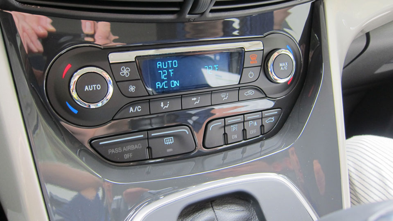 Illustration for article titled 2013 Ford C-Max Hybrid: The Jalopnik Review